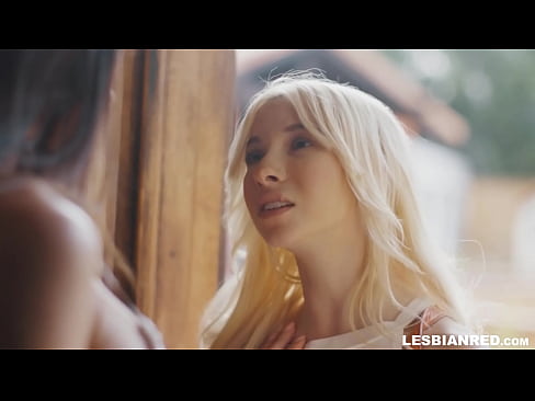 ❤️ Qız bir neçə ay sonra evə gəlir və sonda ögey anasının pişiyini yeyir ❤️ Porno pornoda az.sexindrag.ru ❌️